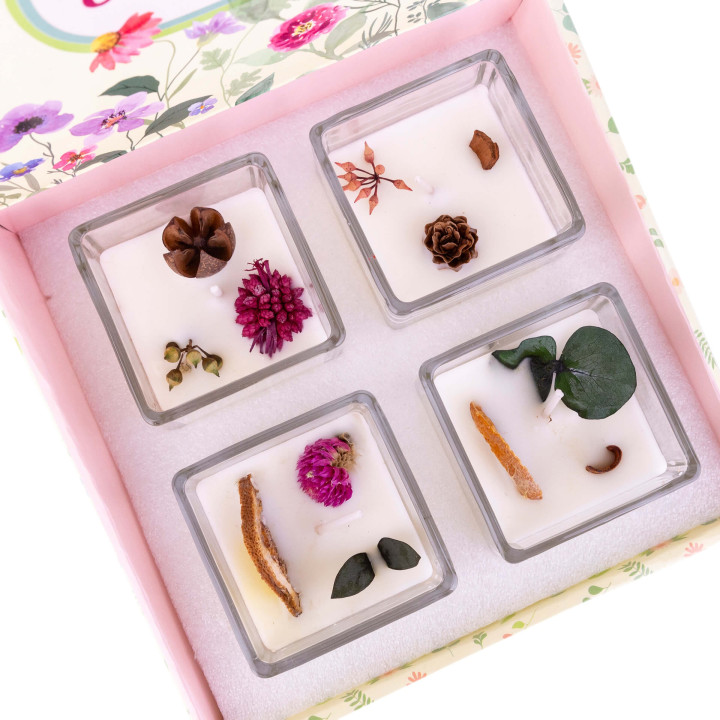 PROMO Bougie parfumée dans photophore en verre (6 cm), 4 modèles assortis