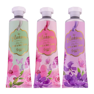 Crème mains & ongles 60ml BLOSSOM, 3 modèles assortis