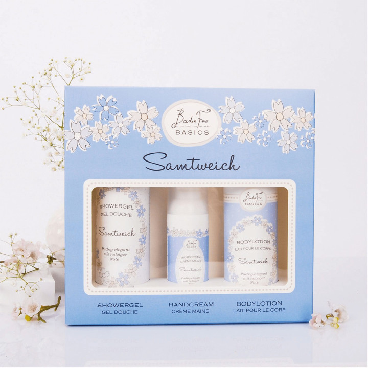 Coffret pour le corps BASICS, senteur Agrumes/Jasmin/Bois de santal/Ambre