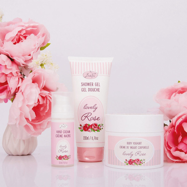 Coffret pour le corps YOGHURT LINE, senteur Rose