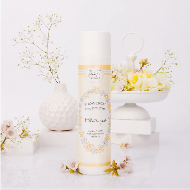 Gel douche 250ml BASICS, senteur Thé vert/Fleurs des prés d'été/Pomme