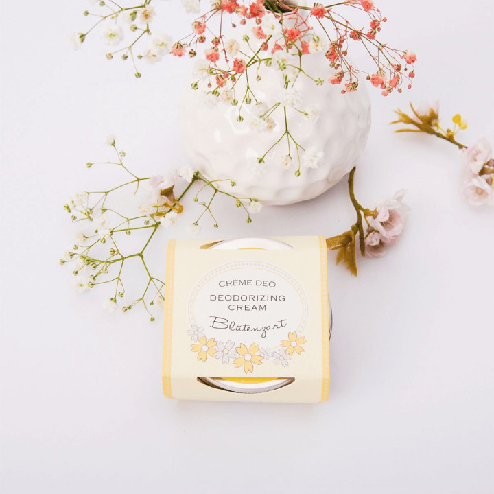 Déodorant crème 50ml BASICS, senteur Thé vert/Fleurs des prés d'été/Pomme